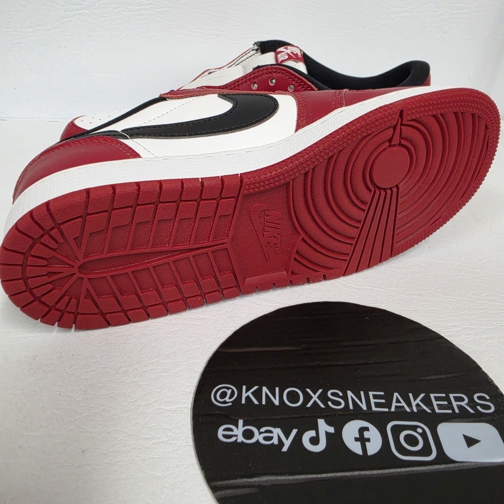 Air Jordan 1 Retro Low OG Chicago 2025 HQ6999-600 Grade School Size 5.5y - Picture 6 of 8